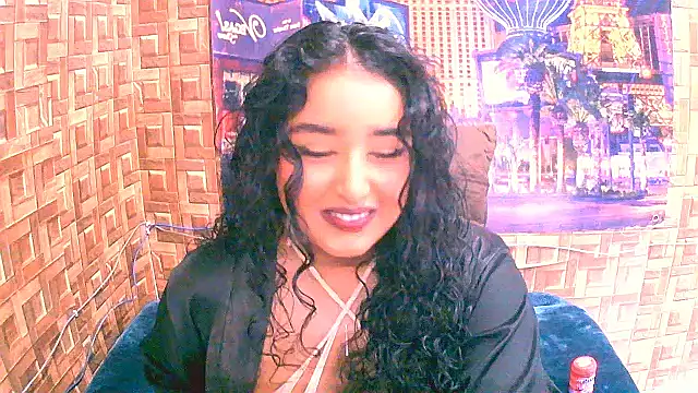 Snapshot of IndianAngel4u chatting on April 29, 3:16 pm IndianAngel4u online show from April 29, 3:16 pm