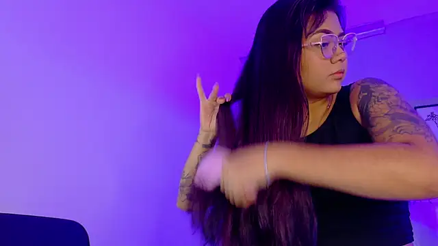 alaia-rogers online show from November 28, 11:35 am