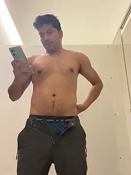 bourne2004 online show from October 12, 10:53 pm