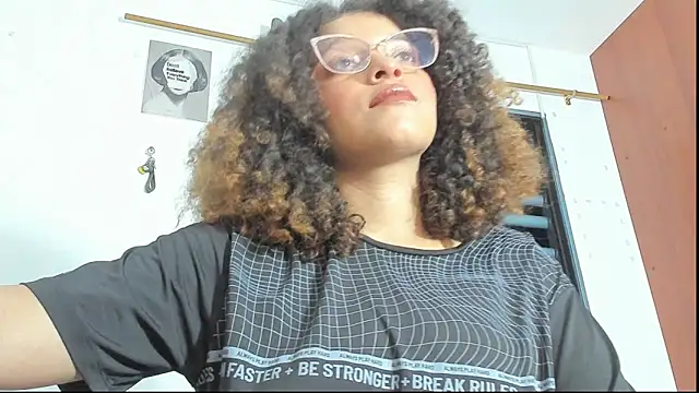 Ada gales  online show from November 25, 3:06 am