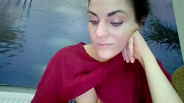 Snapshot of AliceTailor chatting on June 17, 6:53 pm AliceTailor online show from June 17, 6:53 pm