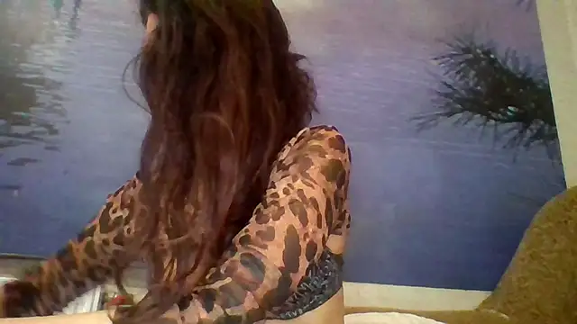 Snapshot of AliceTailor chatting on July 14, 10:37 pm AliceTailor online show from July 14, 10:37 pm