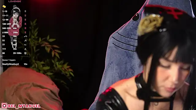 Snapshot of Bella-Franco chatting on February 12, 2:34 pm Bella-Franco online show from February 12, 2:34 pm