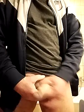 MATTIS11 online show from February 17, 9:35 am