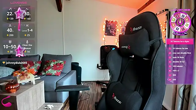 PlayfulGoddess online show from October 15, 11:10 am