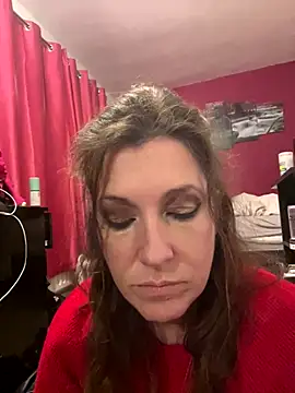 Snapshot of Lwhite1 chatting on November 10, 11:04 pm Lwhite1 online show from November 10, 11:04 pm