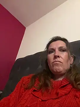 Lwhite1 online show from February 8, 5:27 pm