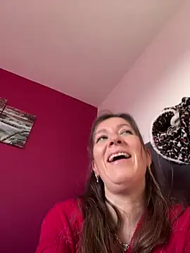 Lwhite1 online show from March 11, 4:24 pm