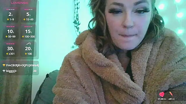 Snapshot of sablemarxx chatting on December 1, 6:19 pm sablemarxx online show from December 1, 6:19 pm