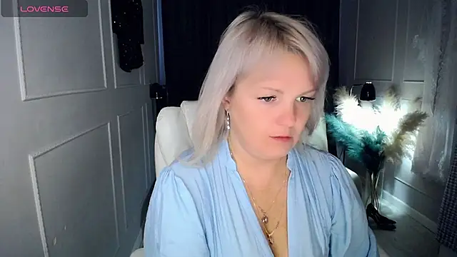 Juarnea online show from March 30, 10:38 am