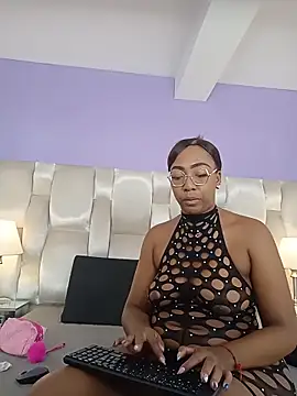 dirtyvictoria online show from October 29, 12:18 pm