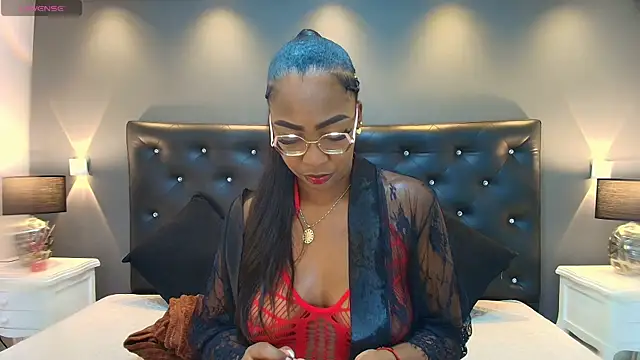 dirtyvictoria online show from December 17, 12:33 pm