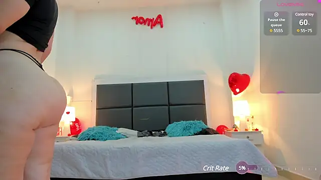 Snapshot of Aslhyn_Gomez chatting on February 24, 4:26 pm Aslhyn Gomez online show from February 24, 4:26 pm