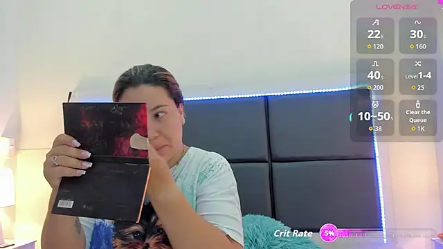 Snapshot of Aslhyn_Gomez chatting on September 11, 6:30 pm Aslhyn Gomez online show from September 11, 6:30 pm