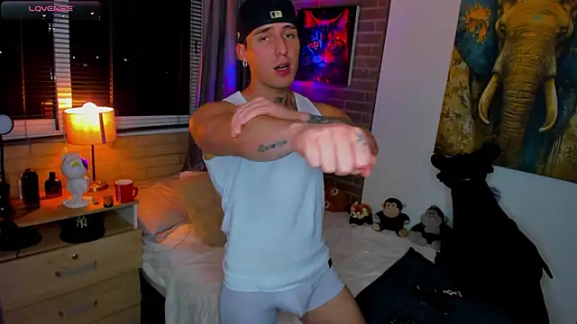 liam oficial02 online show from March 16, 5:44 am