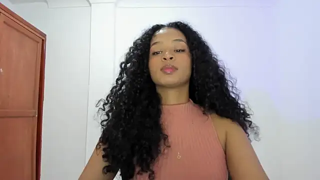 Snapshot of avellanatammy chatting on October 16, 12:44 am avellanatammy online show from October 16, 12:44 am