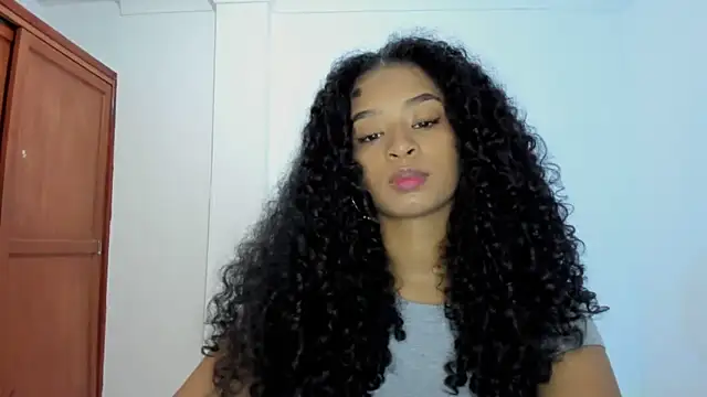 Snapshot of avellanatammy chatting on October 21, 1:28 am avellanatammy online show from October 21, 1:28 am