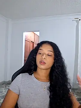 avellanatammy online show from April 13, 3:34 am