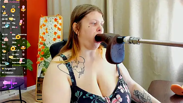 AuroraDemoni online show from October 25, 6:43 am