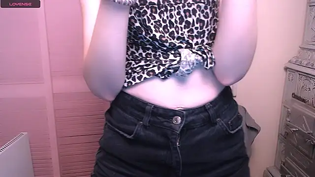 AmandaSell online show from December 10, 9:44 am