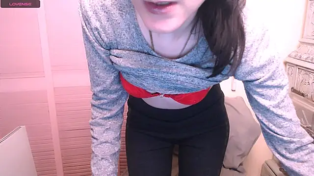AmandaSell online show from December 13, 5:00 pm