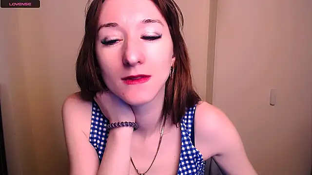 AmandaSell online show from March 11, 8:09 am