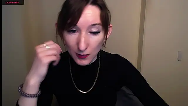 AmandaSell online show from March 12, 8:08 am