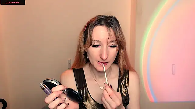 AmandaSell online show from November 9, 10:13 am