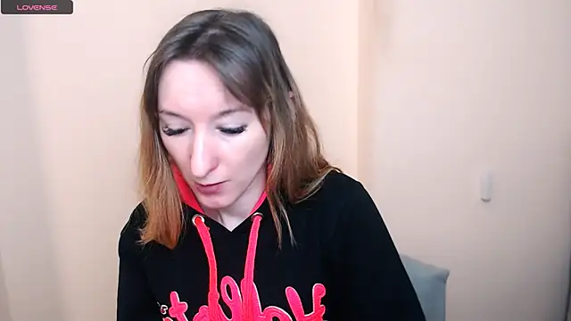 Snapshot of AmandaSell chatting on February 3, 9:03 am AmandaSell online show from February 3, 9:03 am