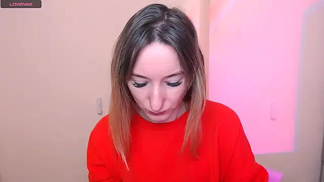 Snapshot of AmandaSell chatting on February 19, 8:54 am AmandaSell online show from February 19, 8:54 am