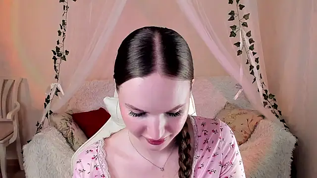 MishkaMe online show from November 20, 6:51 pm