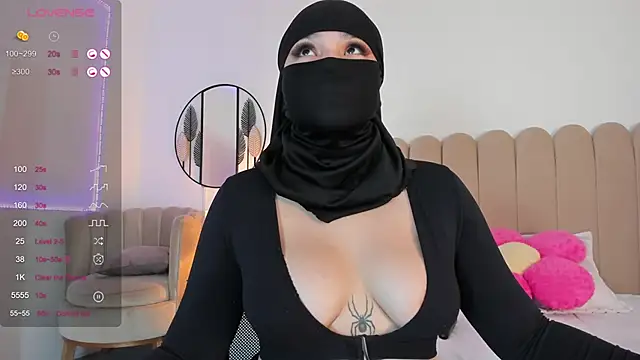 Snapshot of nashi_ra chatting on March 11, 7:47 pm nashi ra online show from March 11, 7:47 pm