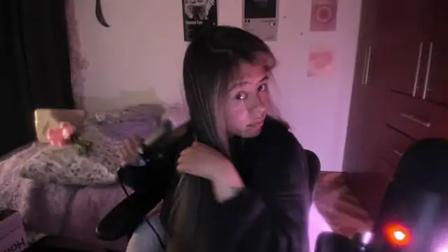 Snapshot of StephaniFox chatting on March 14, 2:28 am StephaniFox online show from March 14, 2:28 am