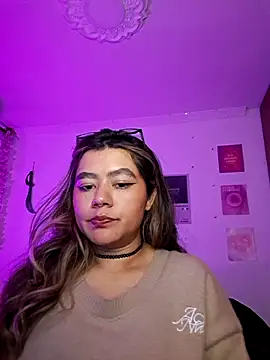 Snapshot of StephaniFox chatting on April 15, 12:06 am StephaniFox online show from April 15, 12:06 am