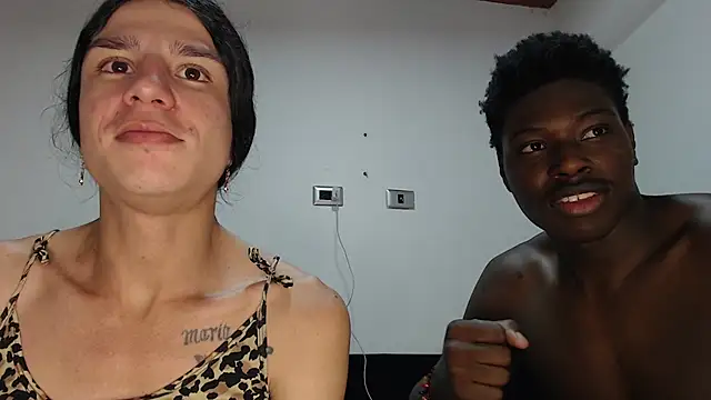 Snapshot of gisellawaatsonn1 chatting on April 16, 3:51 am gisellawaatsonn1 online show from April 16, 3:51 am