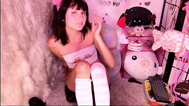 SweetLaumina online show from April 5, 1:14 am