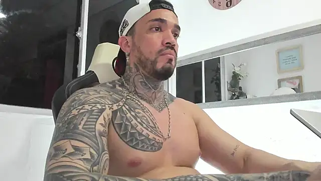 Angel sex latin online show from January 1, 1:47 am