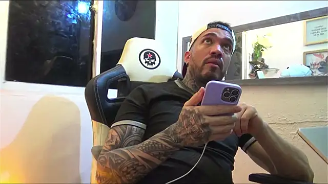 Angel sex latin online show from January 6, 9:19 am