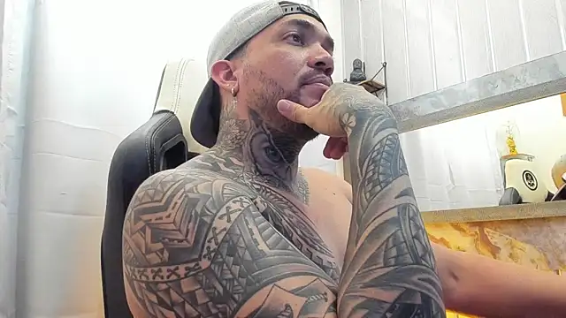 Angel sex latin online show from January 17, 5:01 am