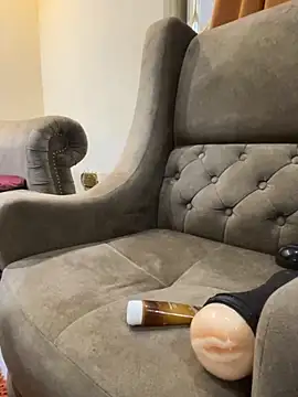 sknzy09 online show from October 15, 12:38 pm