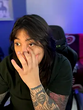 miacanela xo online show from December 22, 4:09 am