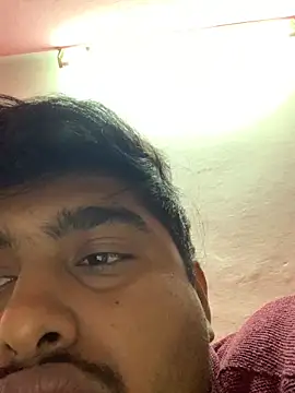 Snapshot of SweetFatBoy chatting on December 5, 1:49 pm SweetFatBoy online show from December 5, 1:49 pm