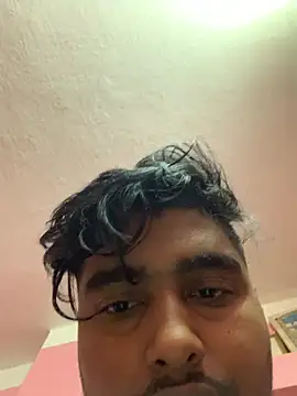 Snapshot of SweetFatBoy chatting on January 16, 4:07 pm SweetFatBoy online show from January 16, 4:07 pm