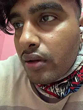 Snapshot of SweetFatBoy chatting on March 14, 4:19 pm SweetFatBoy online show from March 14, 4:19 pm