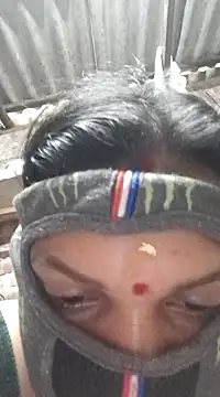 HotSexyBoudi online show from December 6, 8:26 am