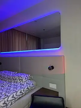 Snapshot of Melisa_Ester chatting on December 12, 12:22 pm Melisa Ester online show from December 12, 12:22 pm