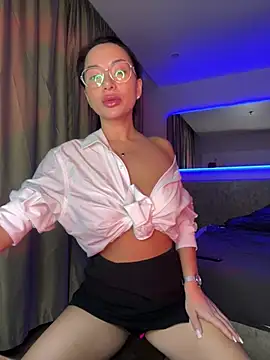 Snapshot of Melisa_Ester chatting on February 22, 3:14 pm Melisa Ester online show from February 22, 3:14 pm