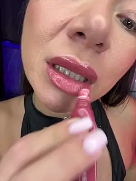 Snapshot of Melisa_Ester chatting on September 27, 4:12 pm Melisa Ester online show from September 27, 4:12 pm