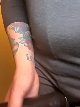 LiliMorganxxx online show from December 19, 5:31 pm