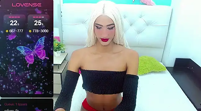 Snapshot of kinverly_sexyx chatting on December 20, 5:40 pm kinverly sexyx online show from December 20, 5:40 pm